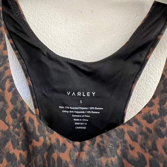 21. VARLEY Let's Move Harris Graphic - Picture 13 of 14